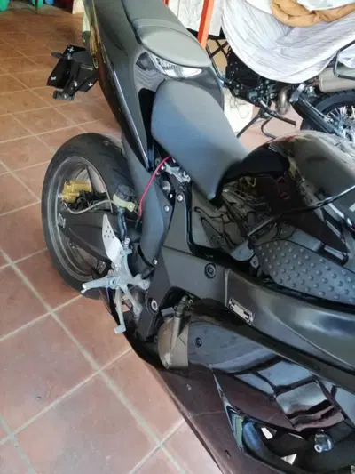 Kawasaki Ninja 600 ZX-6R (2007 - 08) usata
