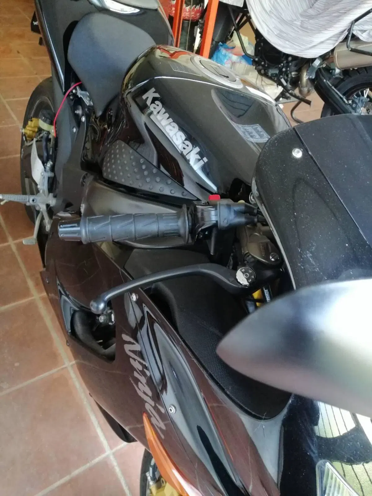 Kawasaki Ninja 600 ZX-6R (2007 - 08) (8)