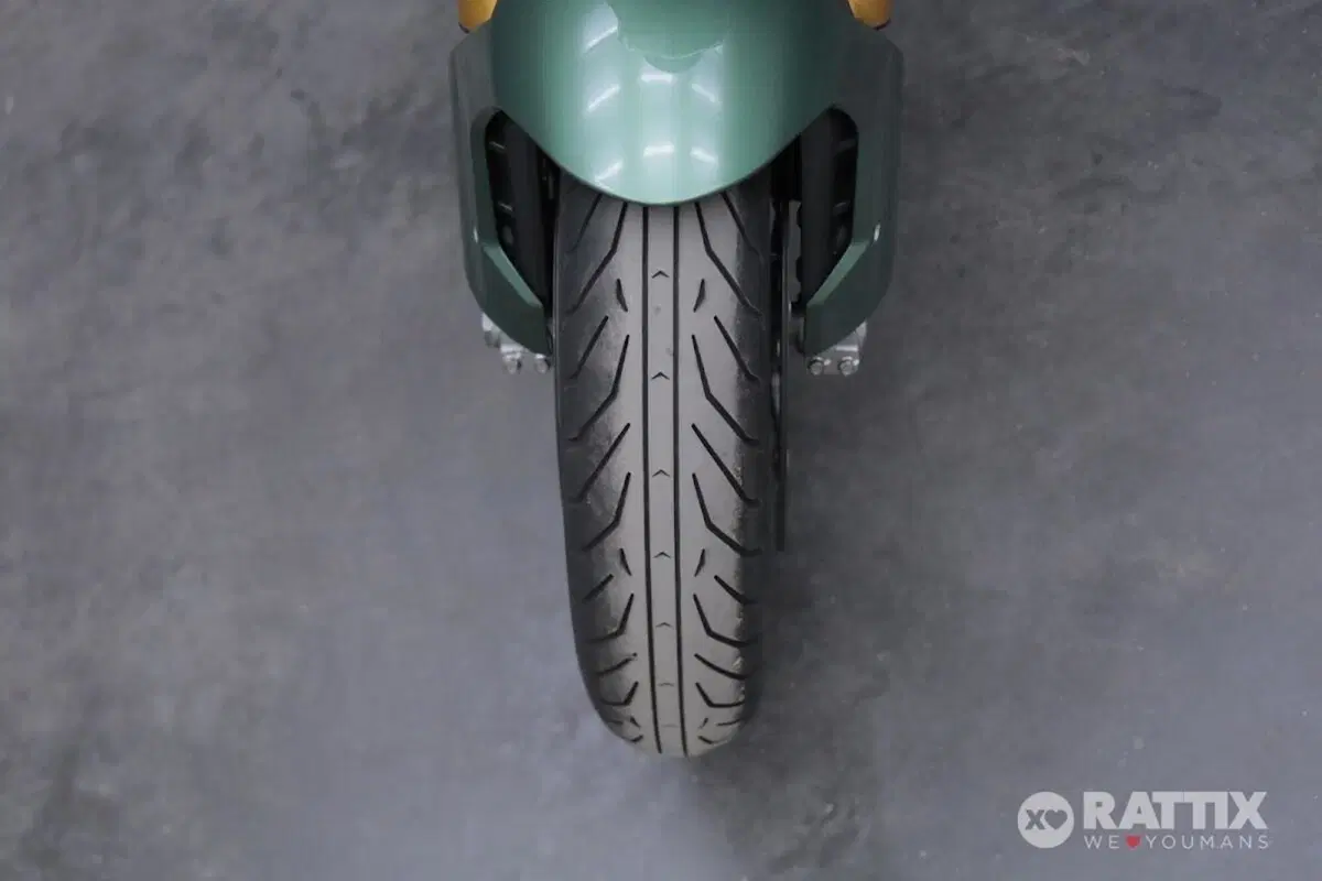 Moto Guzzi V100 Mandello S (2022 - 24) (10)