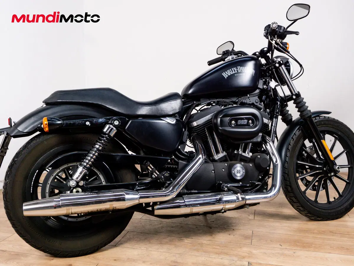 Harley-Davidson 883 Iron (2009 - 11) - XL 883N (3)