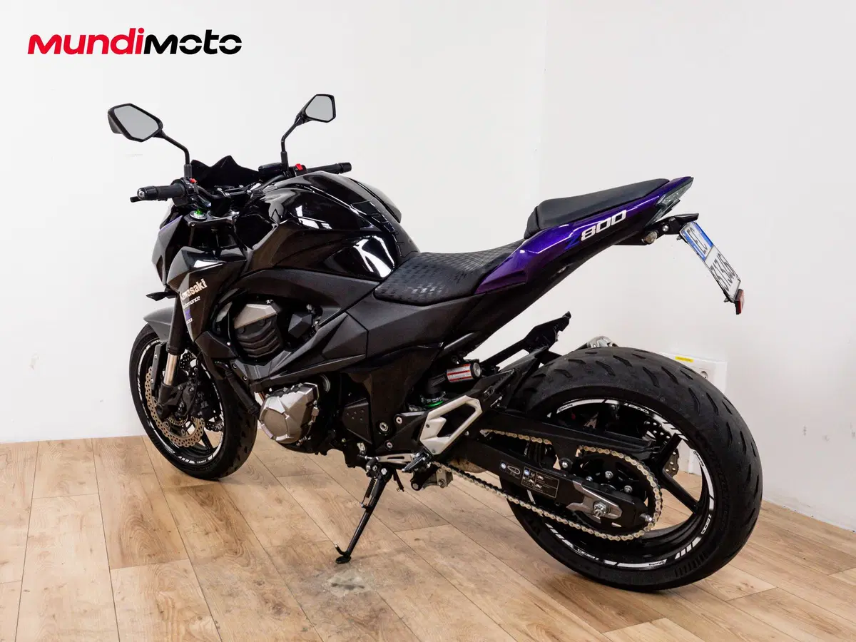 Kawasaki Z 800 (2012 - 13) (7)