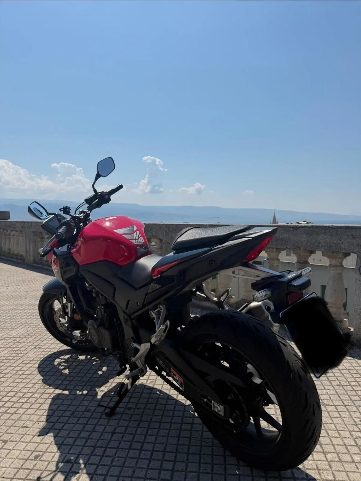 Honda CB 500 Hornet (2024 - 25) (4)