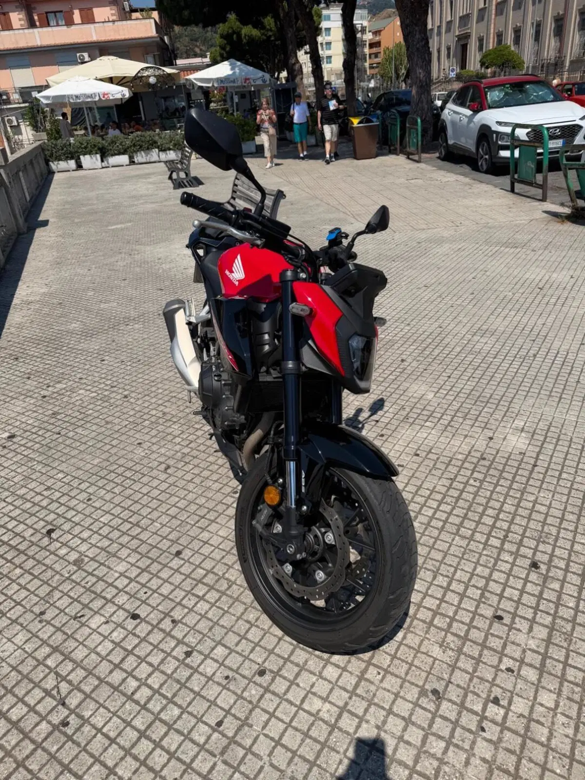 Honda CB 500 Hornet (2024 - 25) (7)
