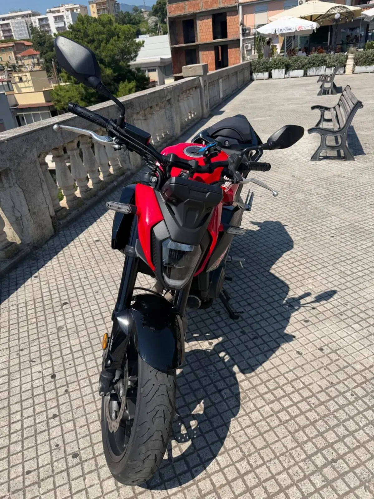 Honda CB 500 Hornet (2024 - 25) (9)