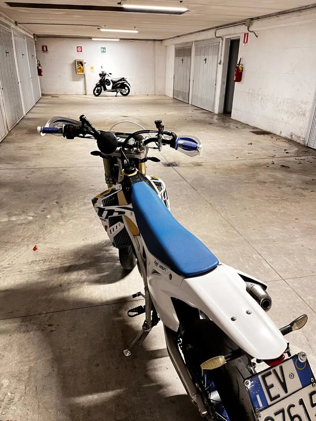 Tm Moto SMR 125 Fi 2t (2021 - 22) (4)
