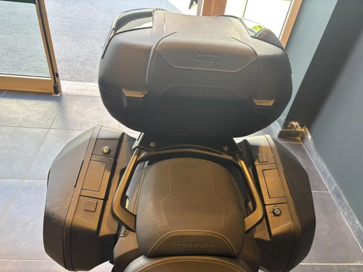 Yamaha Tracer 9 GT+ (2023 - 24) (13)