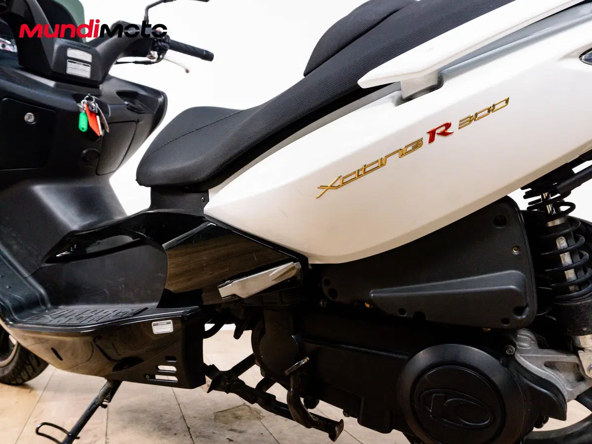 Kymco Xciting 300i R (2007 - 14) (10)