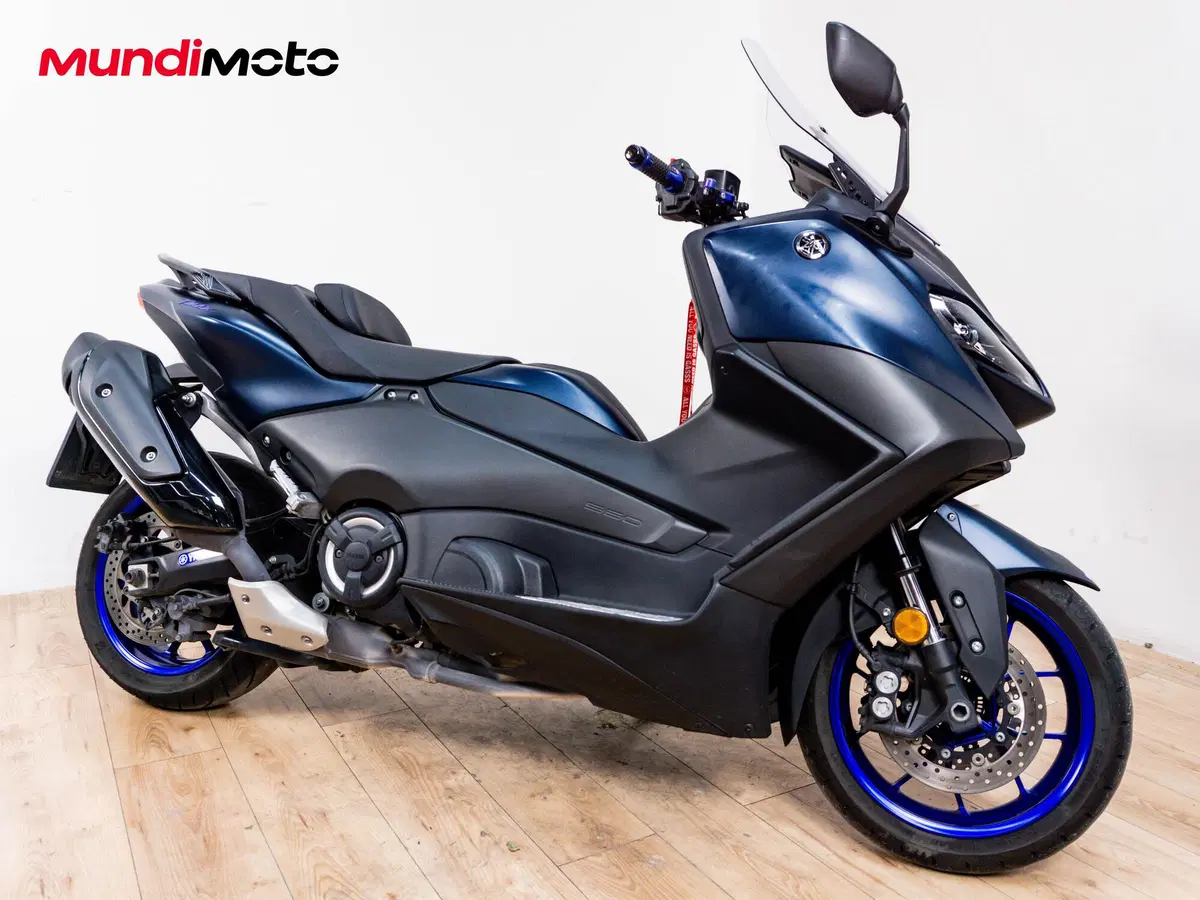 Yamaha T-Max 560 Tech Max (2020) (2)