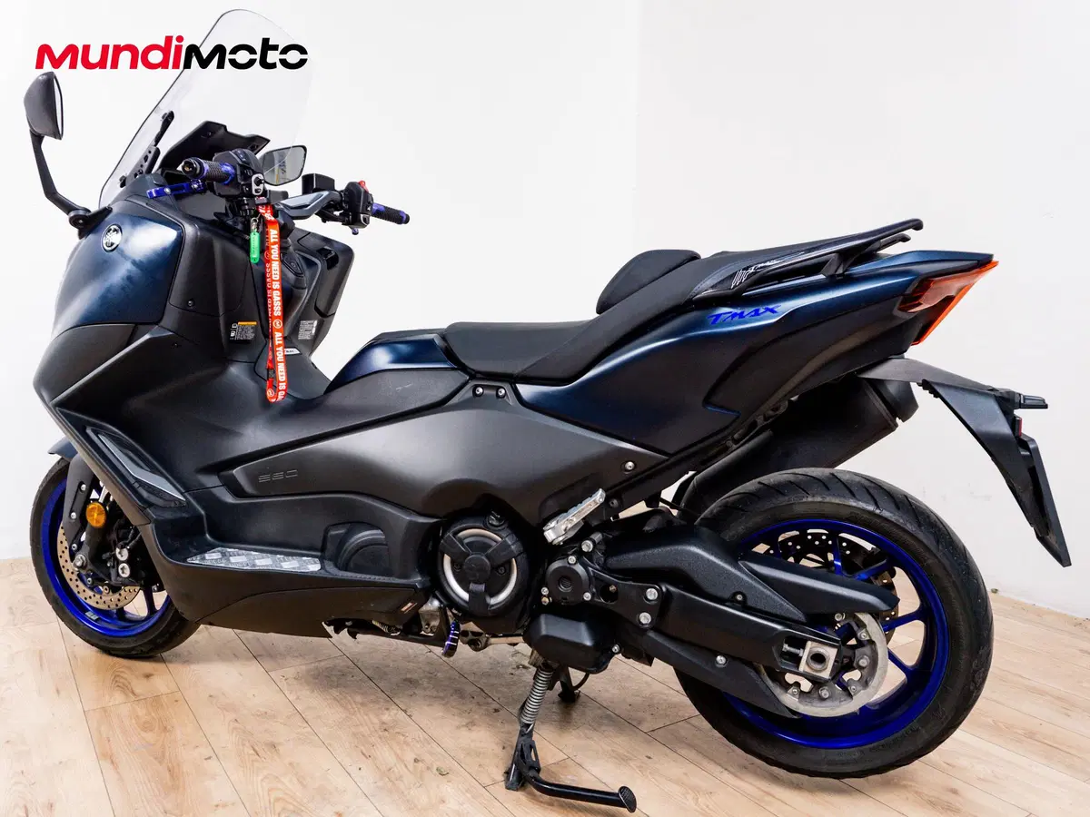 Yamaha T-Max 560 Tech Max (2020) (7)