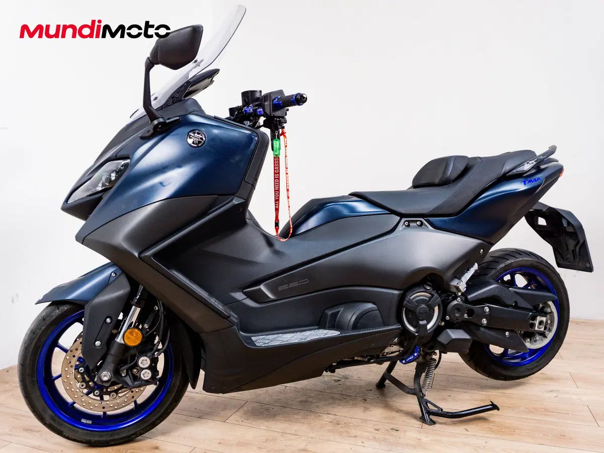 Yamaha T-Max 560 Tech Max (2020) (8)