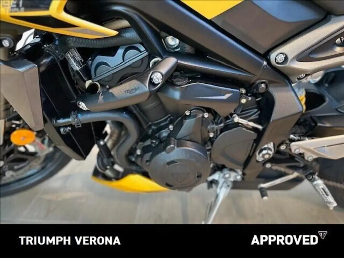 Triumph Street Triple 765 RS (2023 - 26) (13)