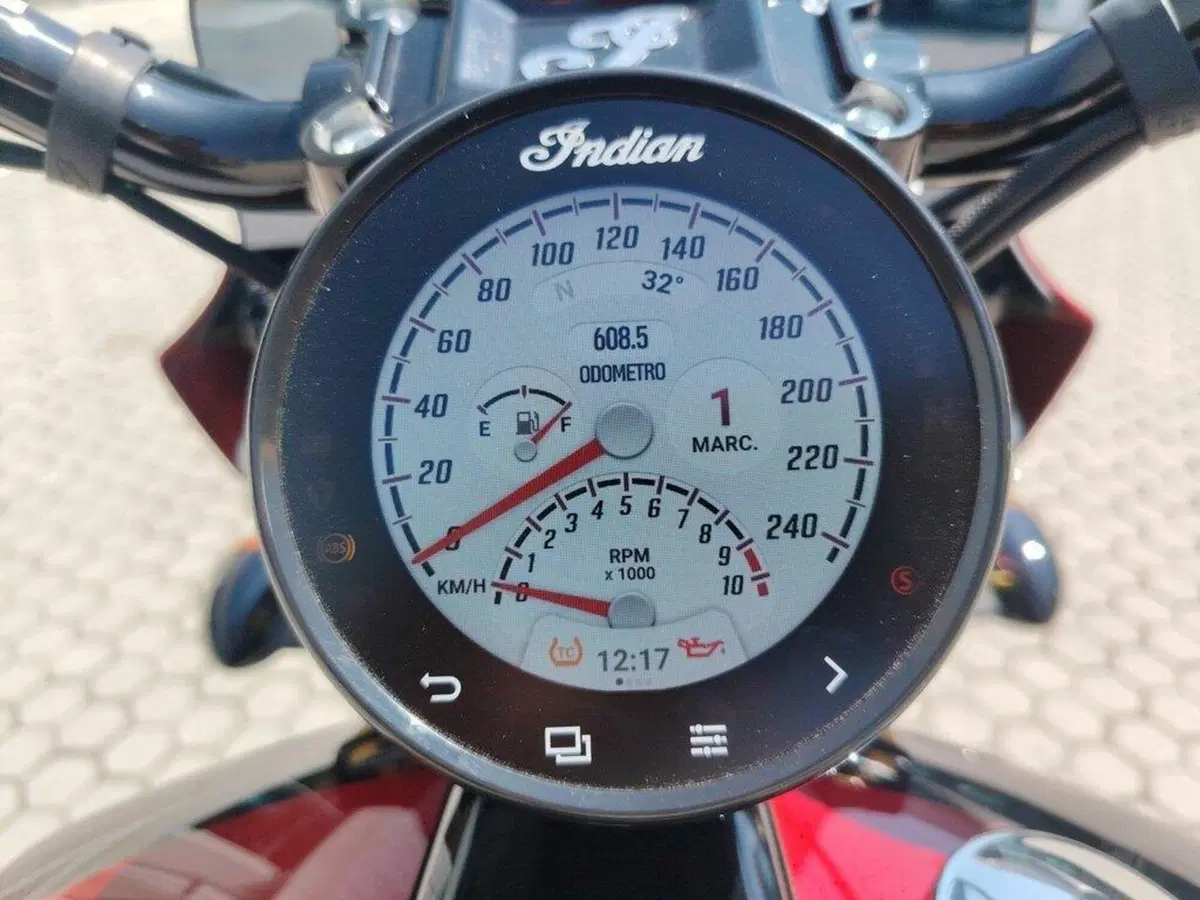 Indian Scout 1250 101 (2025 - 26) (11)