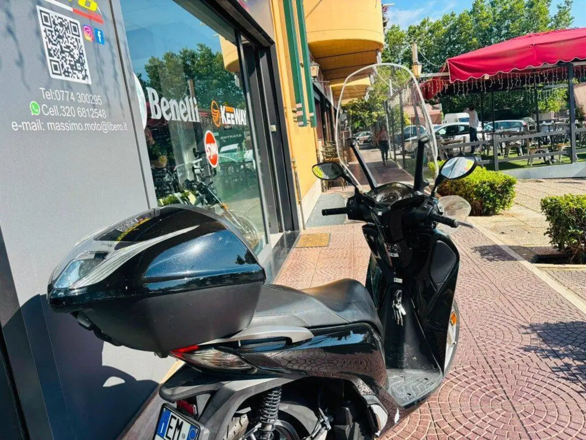 Honda SH 150i (2017 - 19) (2)
