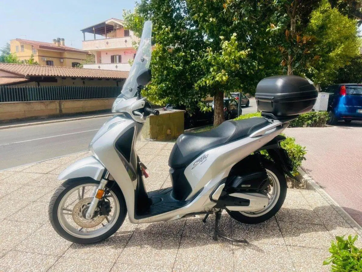 Honda SH 150i (2017 - 19) (10)