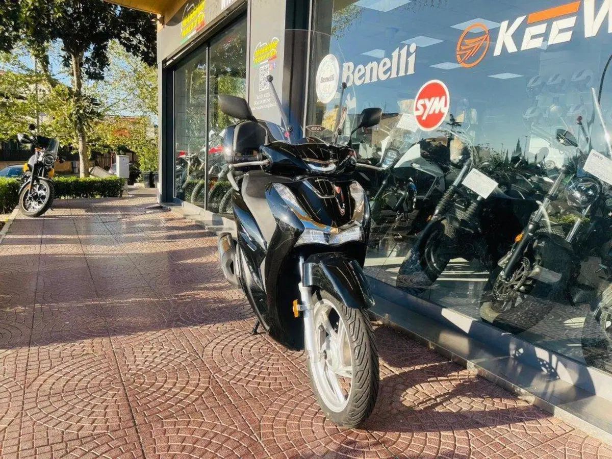 Honda SH 150i (2020 - 23) (2)
