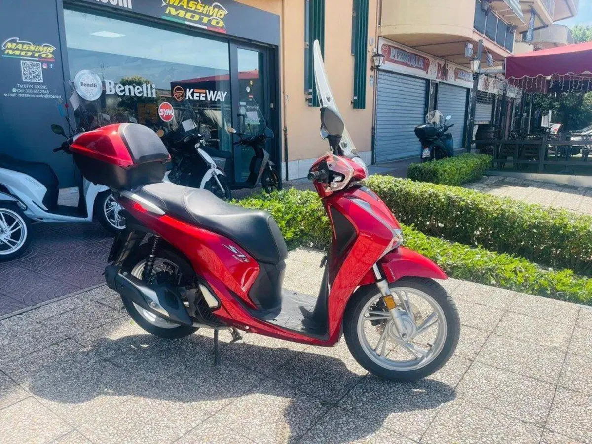 Honda SH 150i (2017 - 19) (3)