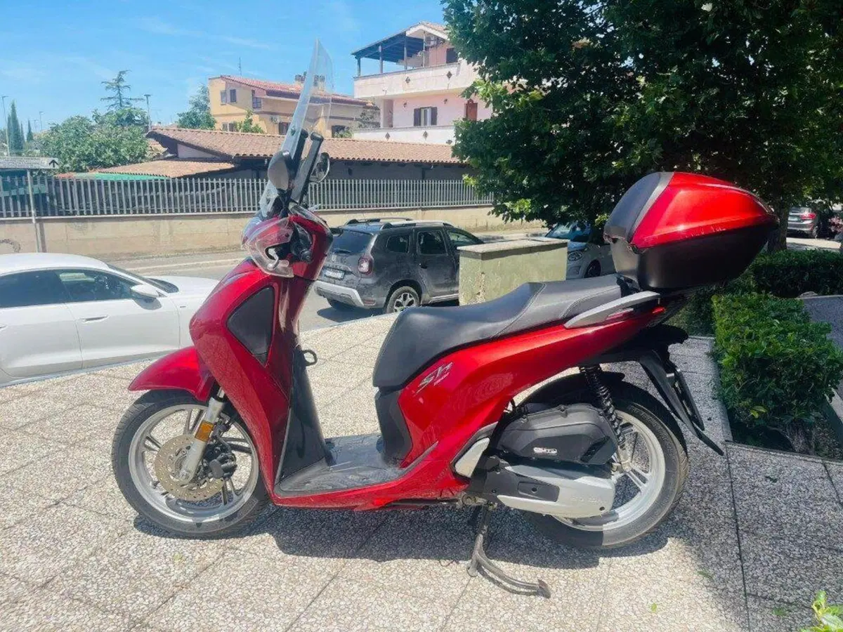 Honda SH 150i (2017 - 19) (7)