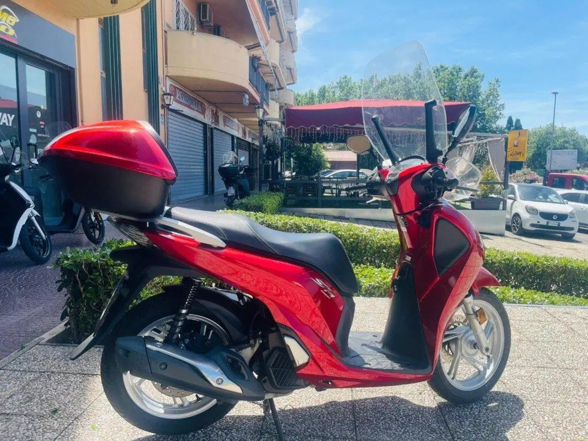 Honda SH 150i (2017 - 19) (8)