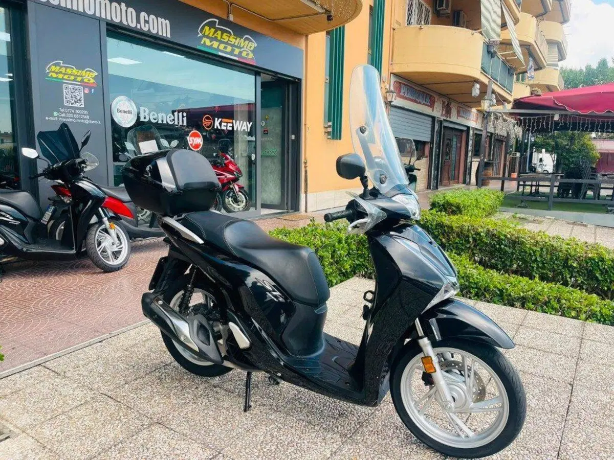 Honda SH 150i (2017 - 19) (9)