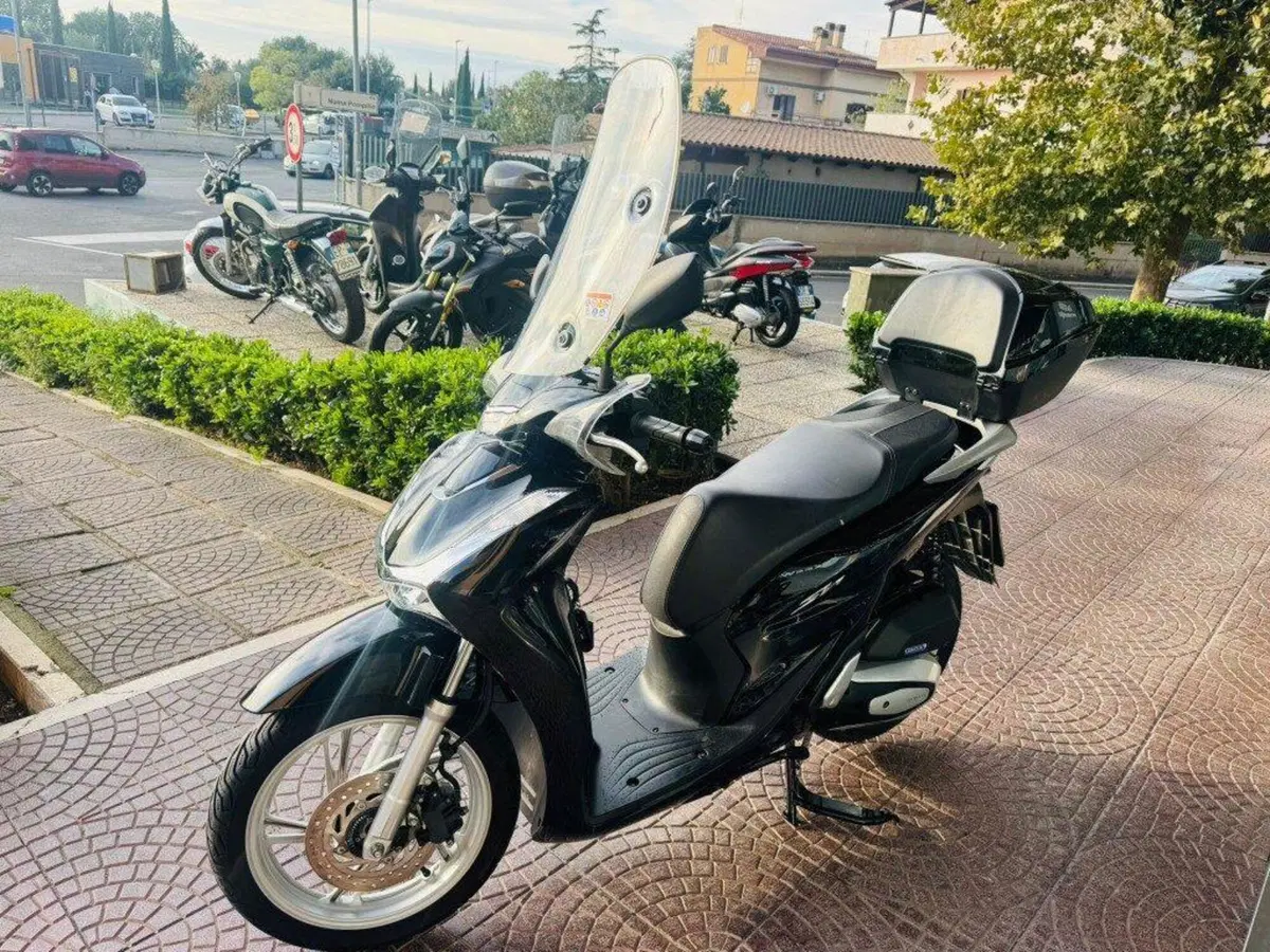 Honda SH 150i (2020 - 23) (10)