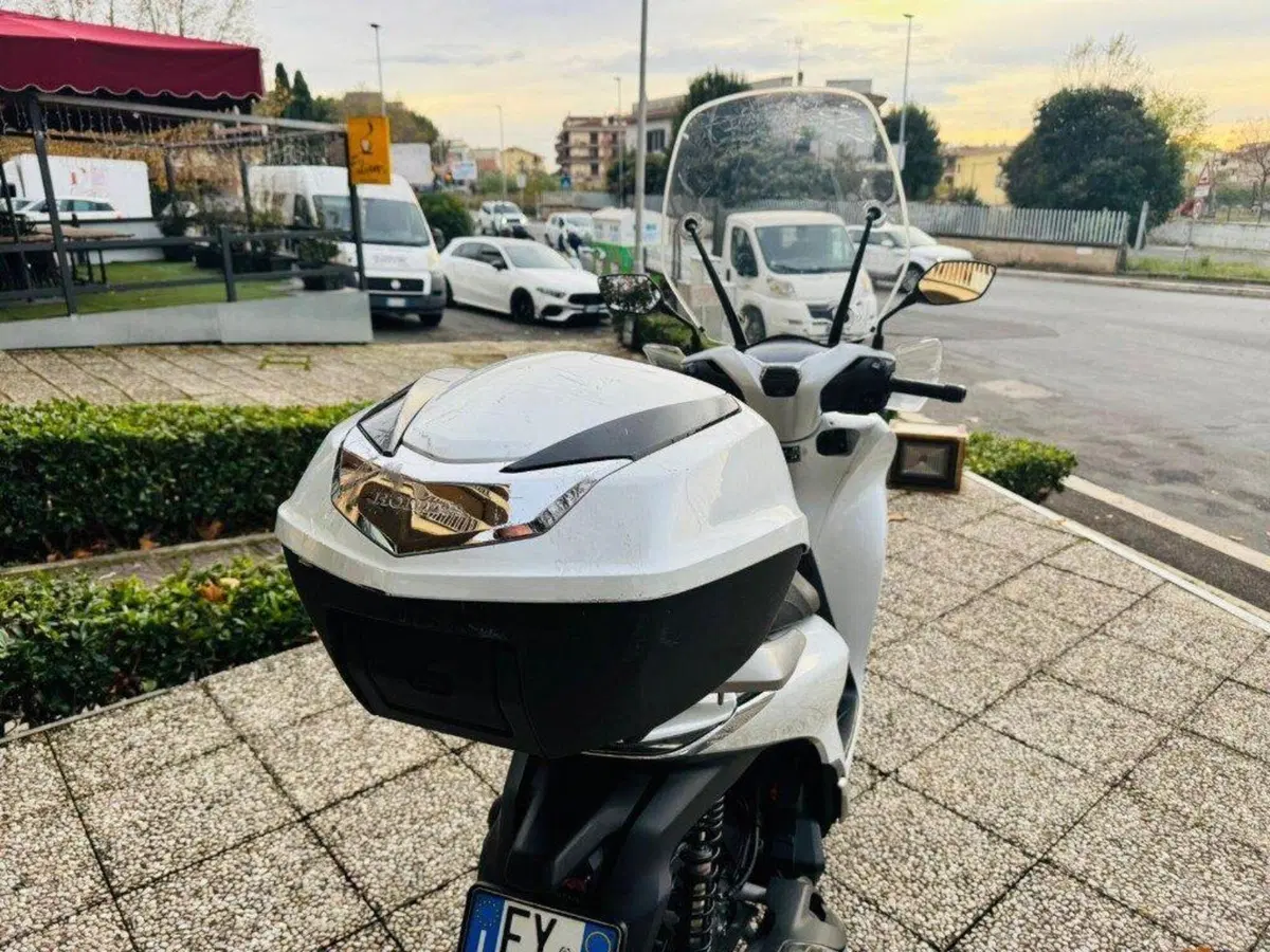 Honda SH 150i (2020 - 23) (10)