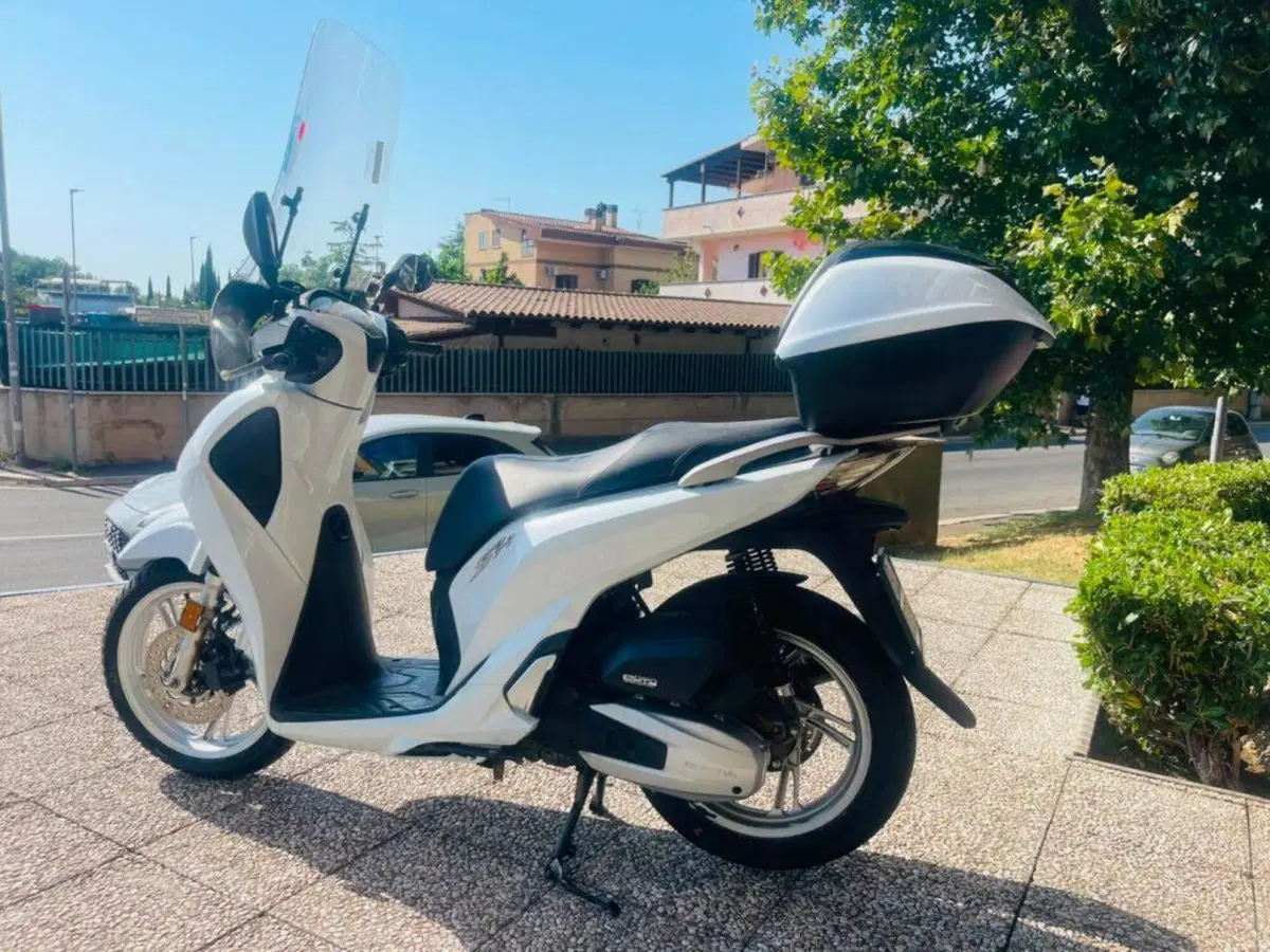 Honda SH 150i (2017 - 19) (10)