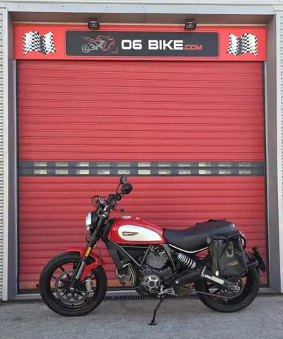 Ducati Scrambler 800 Icon (2017 - 20) usata
