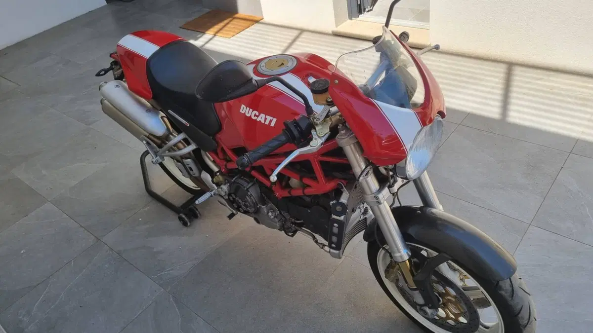 Ducati Monster S4R (2003 - 05) (5)