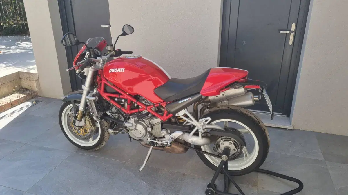 Ducati Monster S4R (2003 - 05) (8)