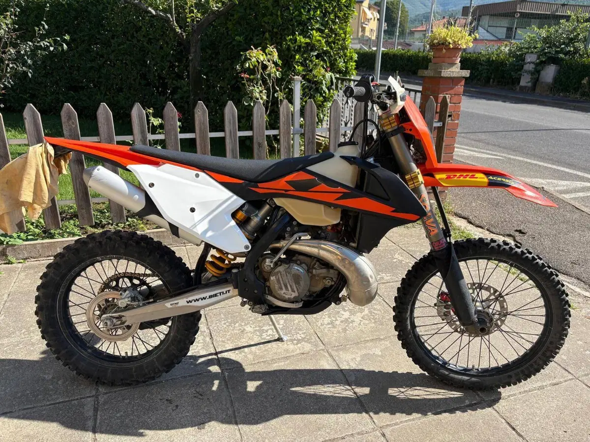 KTM 300 EXC E TPI (2018) (5)