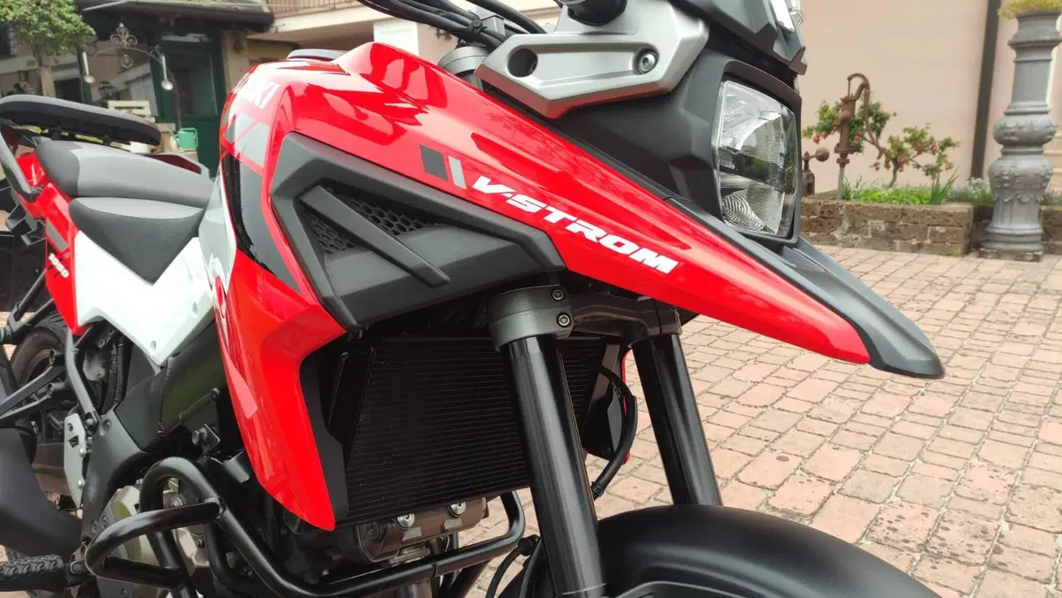 Suzuki V-Strom 1050XT (2020 - 23) (4)