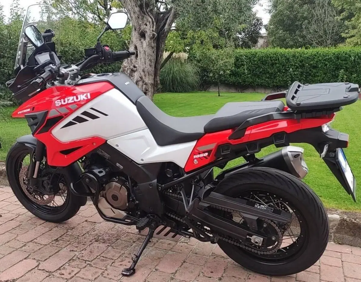 Suzuki V-Strom 1050XT (2020 - 23) (6)