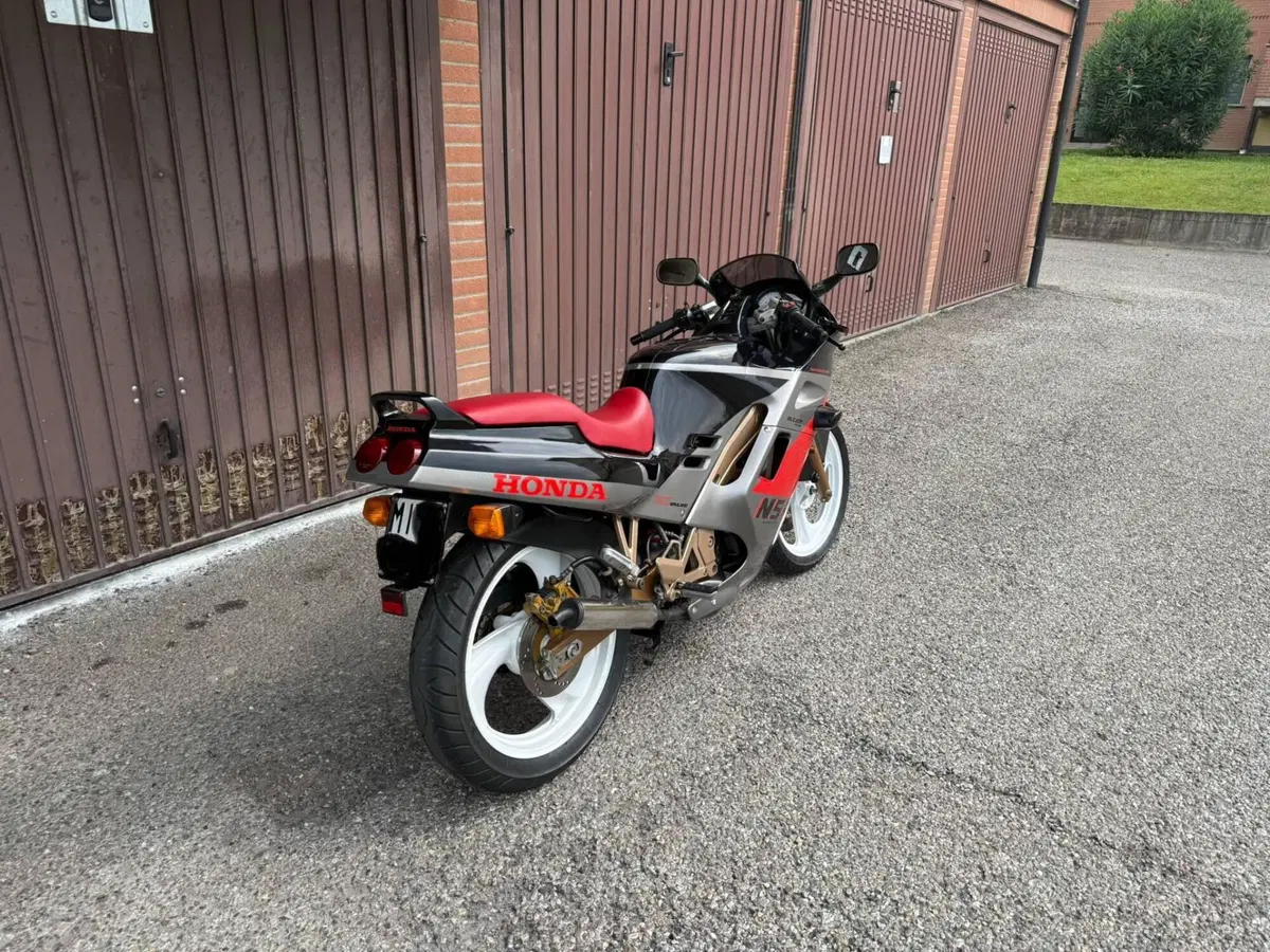 Honda NSR 125 R (5)