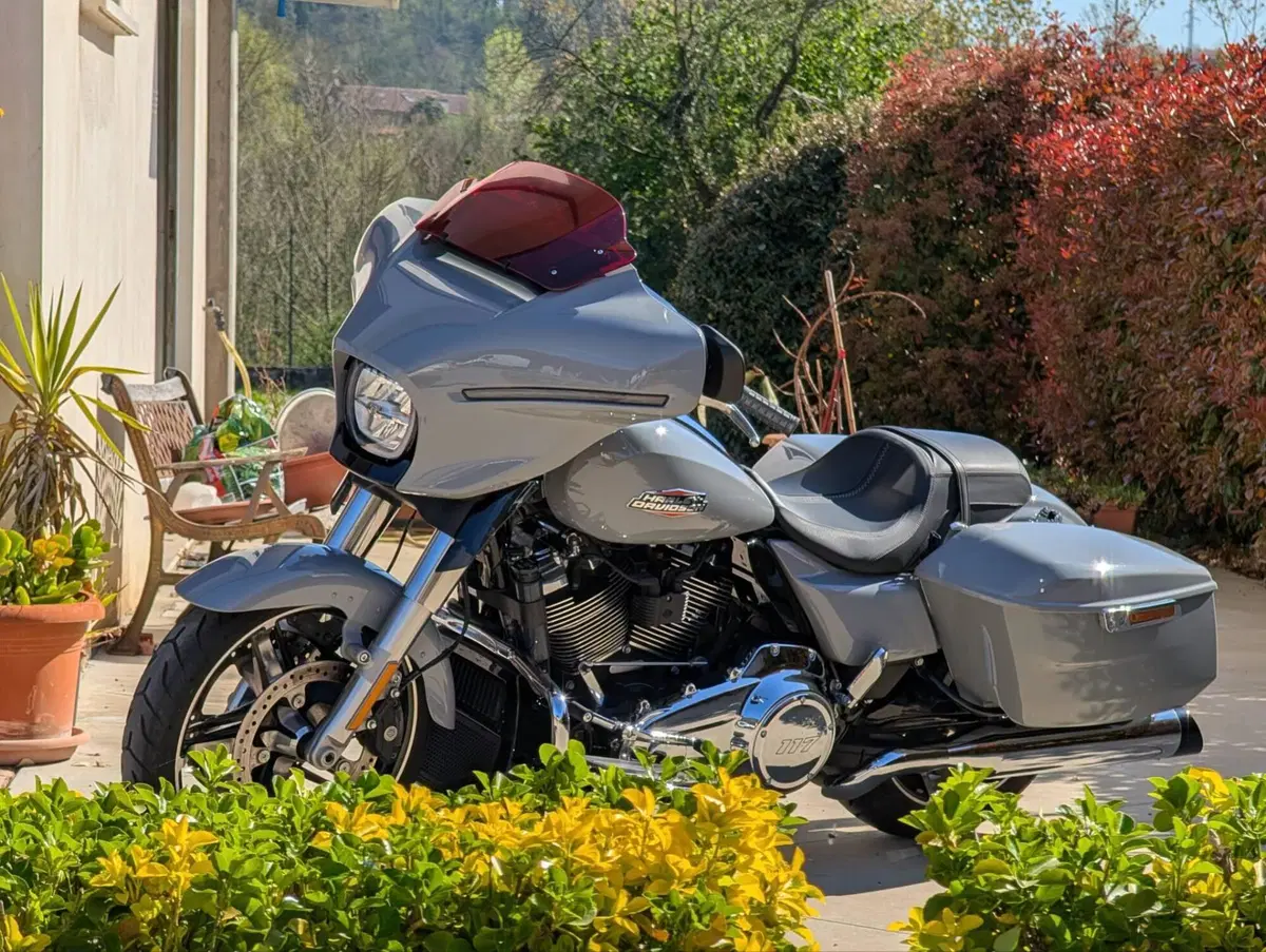 Harley-Davidson Street Glide (2024 - 26)