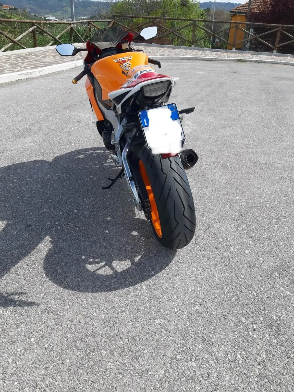 Honda CBR 1000 RR Fireblade (2012 - 16) (3)