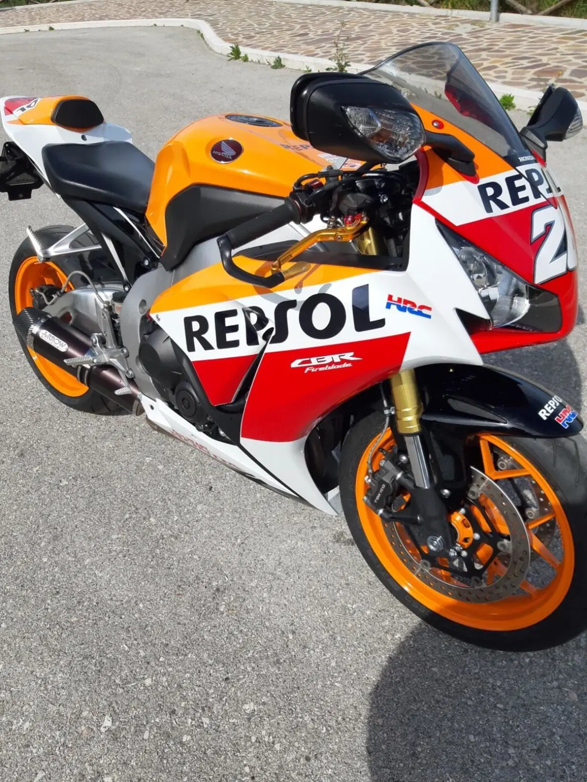 Honda CBR 1000 RR Fireblade (2012 - 16) (9)