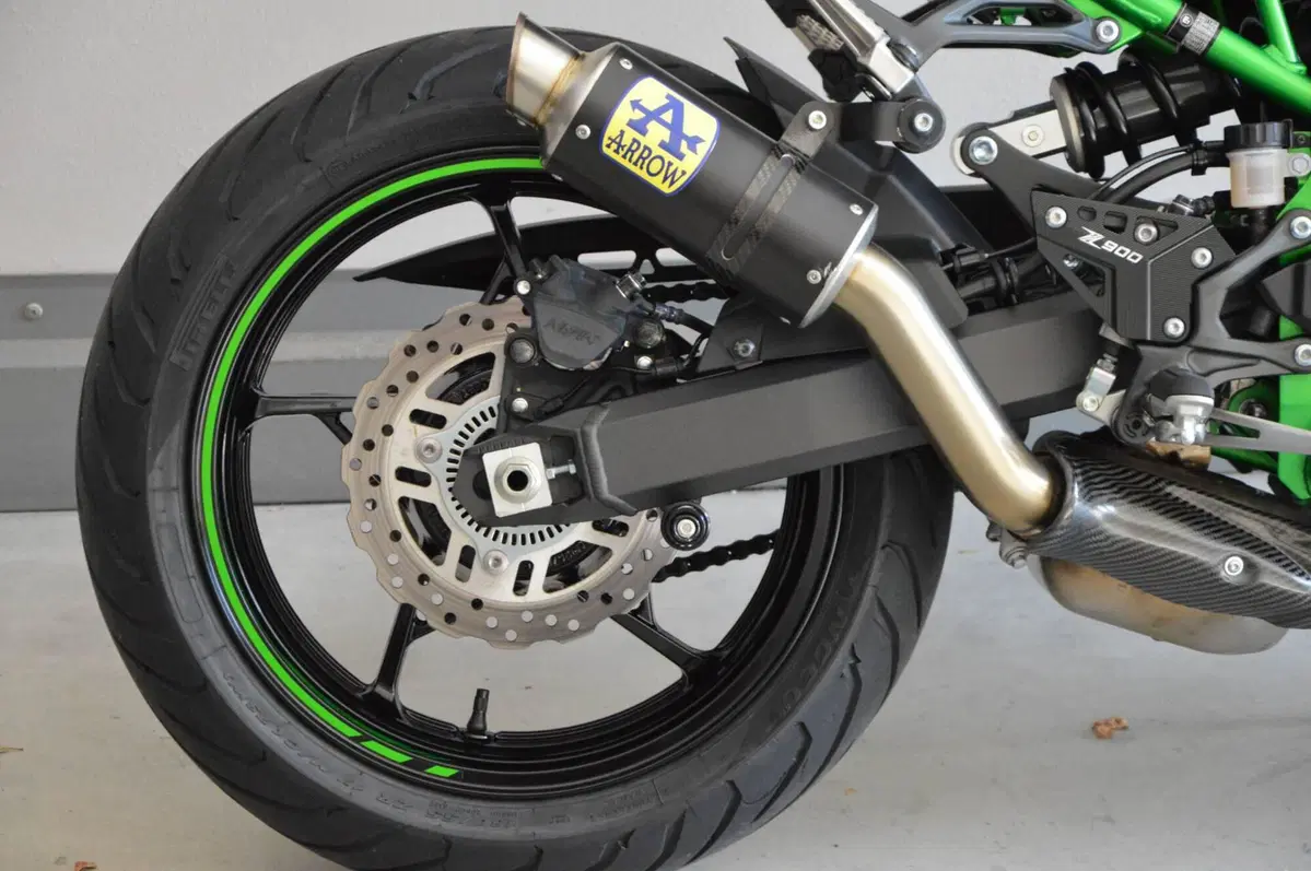 Kawasaki Z 900 (2021 - 24) (7)