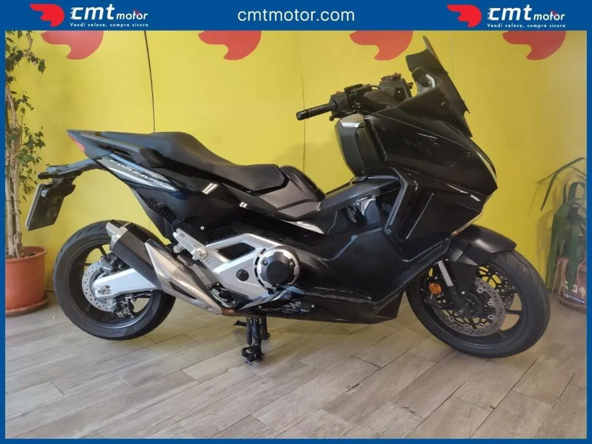 Honda Forza 750 DCT Urban (2021 - 24)