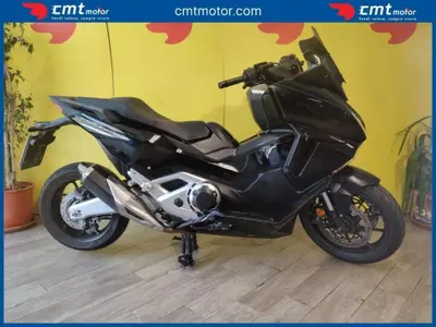 Honda Forza 750 DCT Urban (2021 - 24) usata