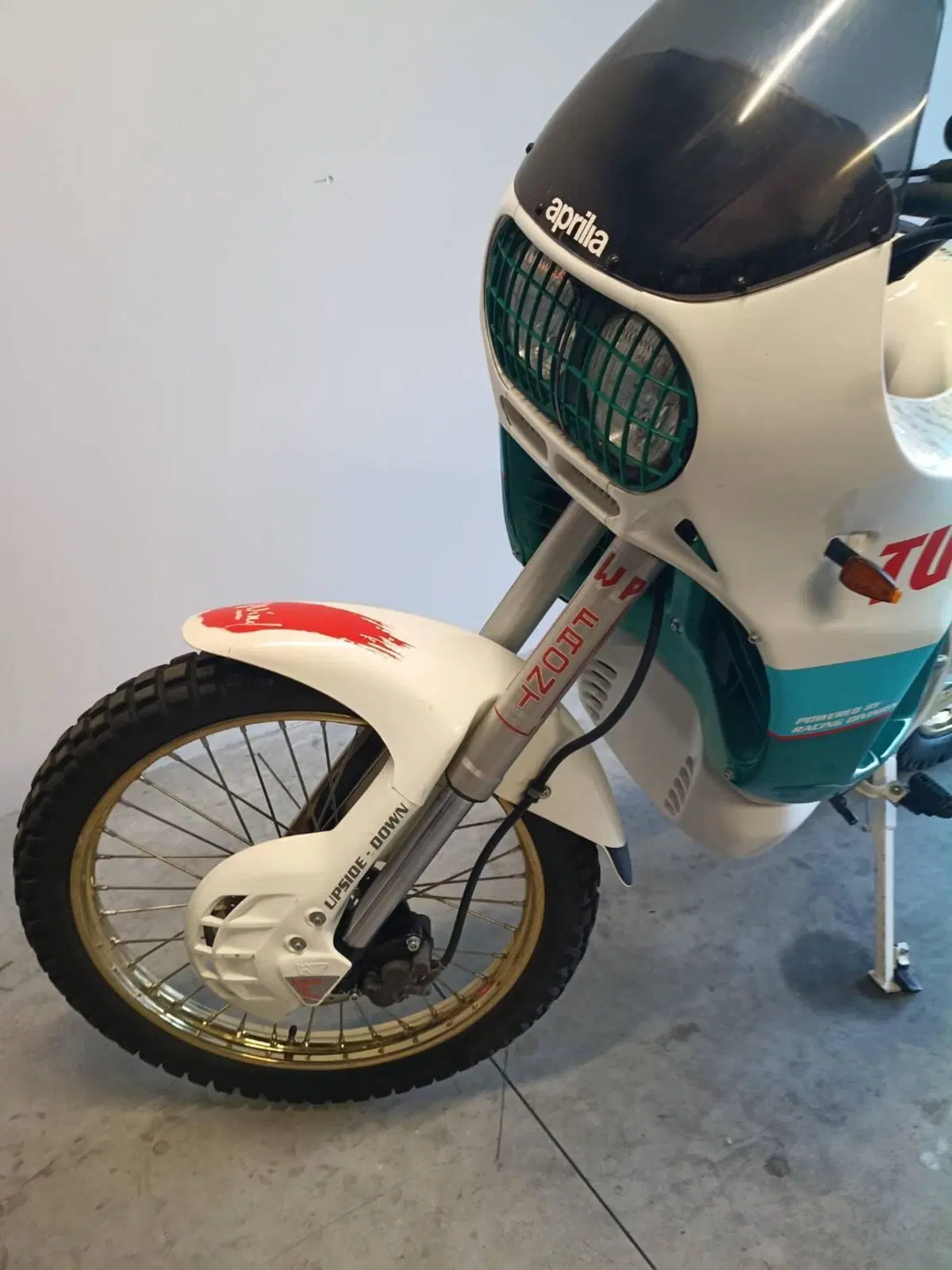 Aprilia Tuareg Wind 125 (3)