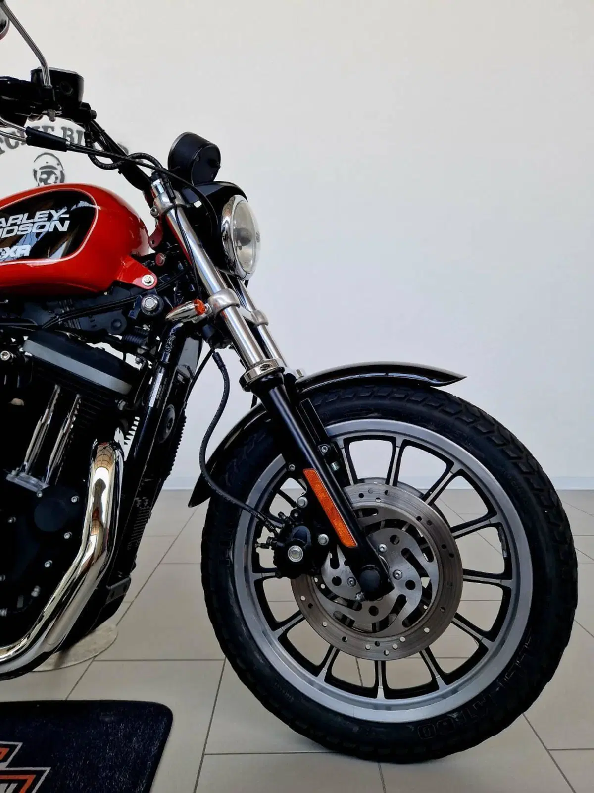 Harley-Davidson 883 R (2008 - 16) - XL 883R (15)