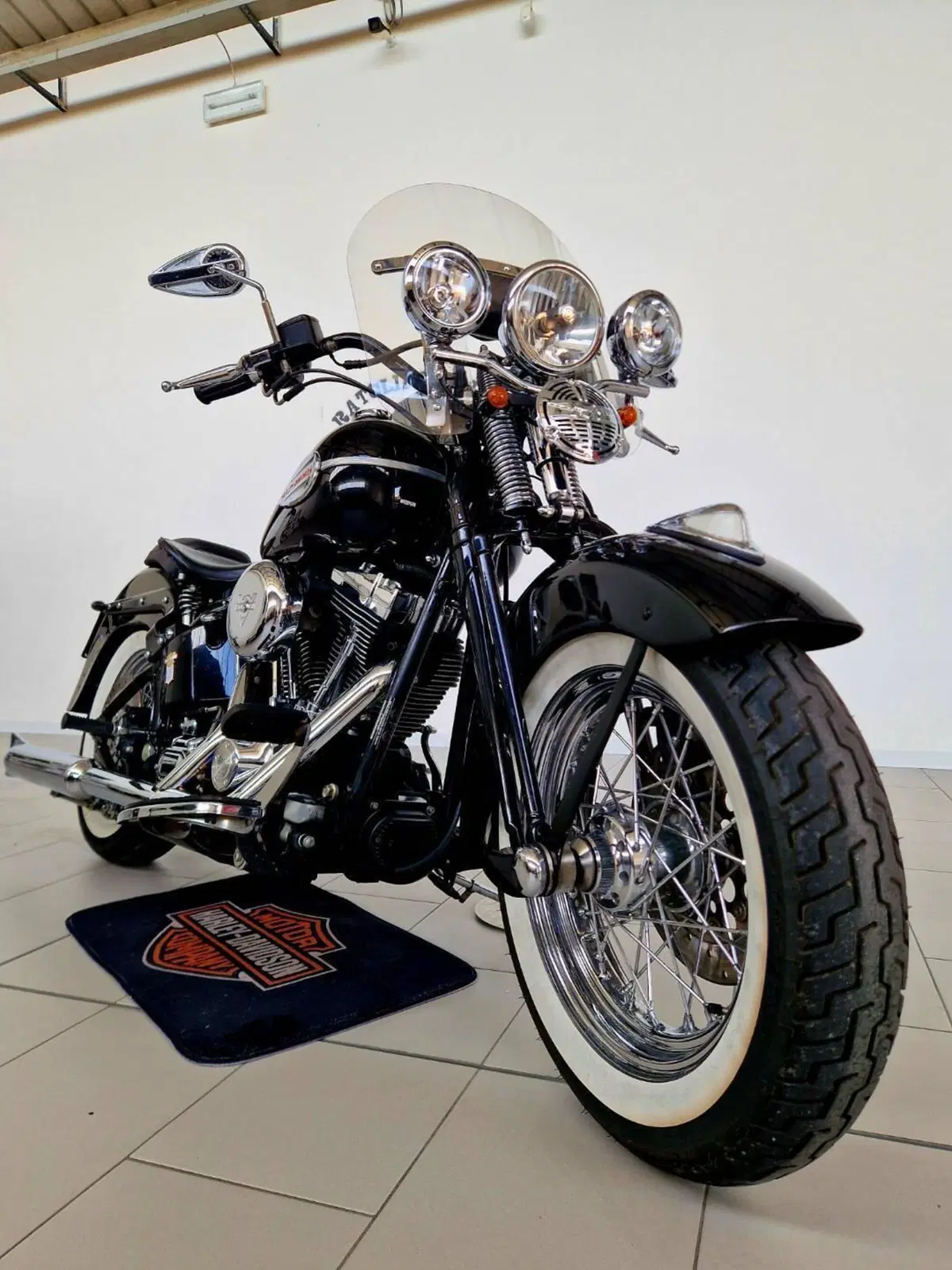 Harley-Davidson 1450 Heritage Springer Classic (2005 - 07) - FLSTSC (2)