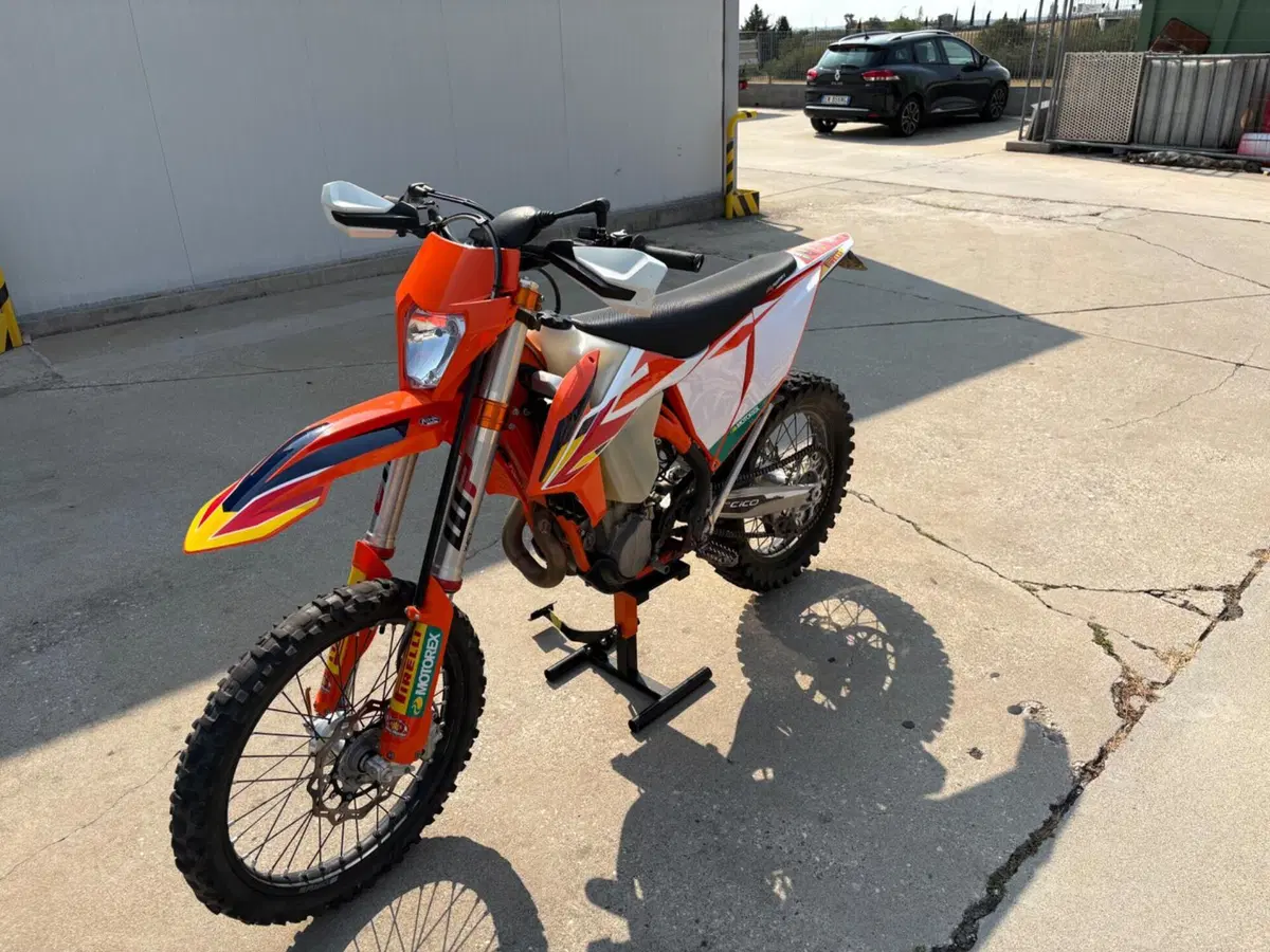 KTM 450 EXC-F Six Days (2023) (6)