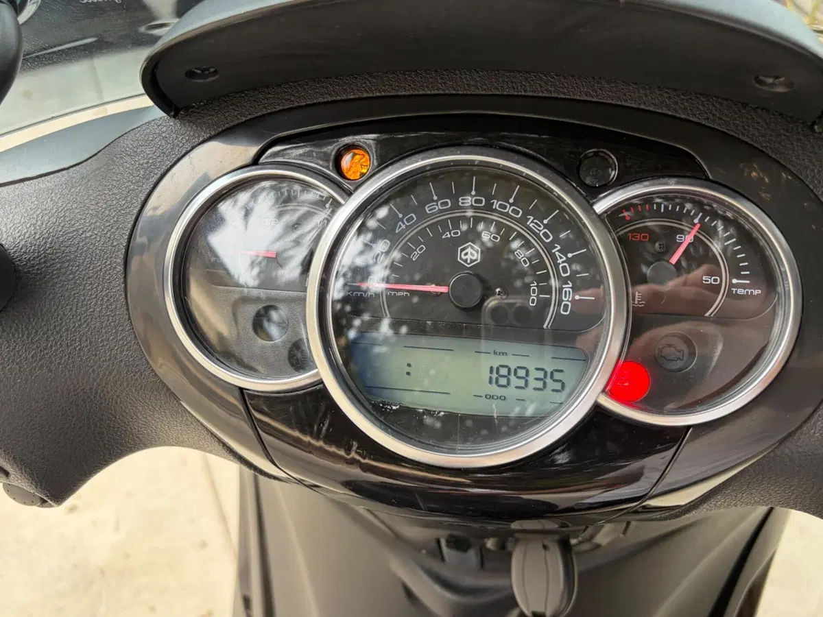 Piaggio Beverly 300 i.e. (2010 - 16) (5)