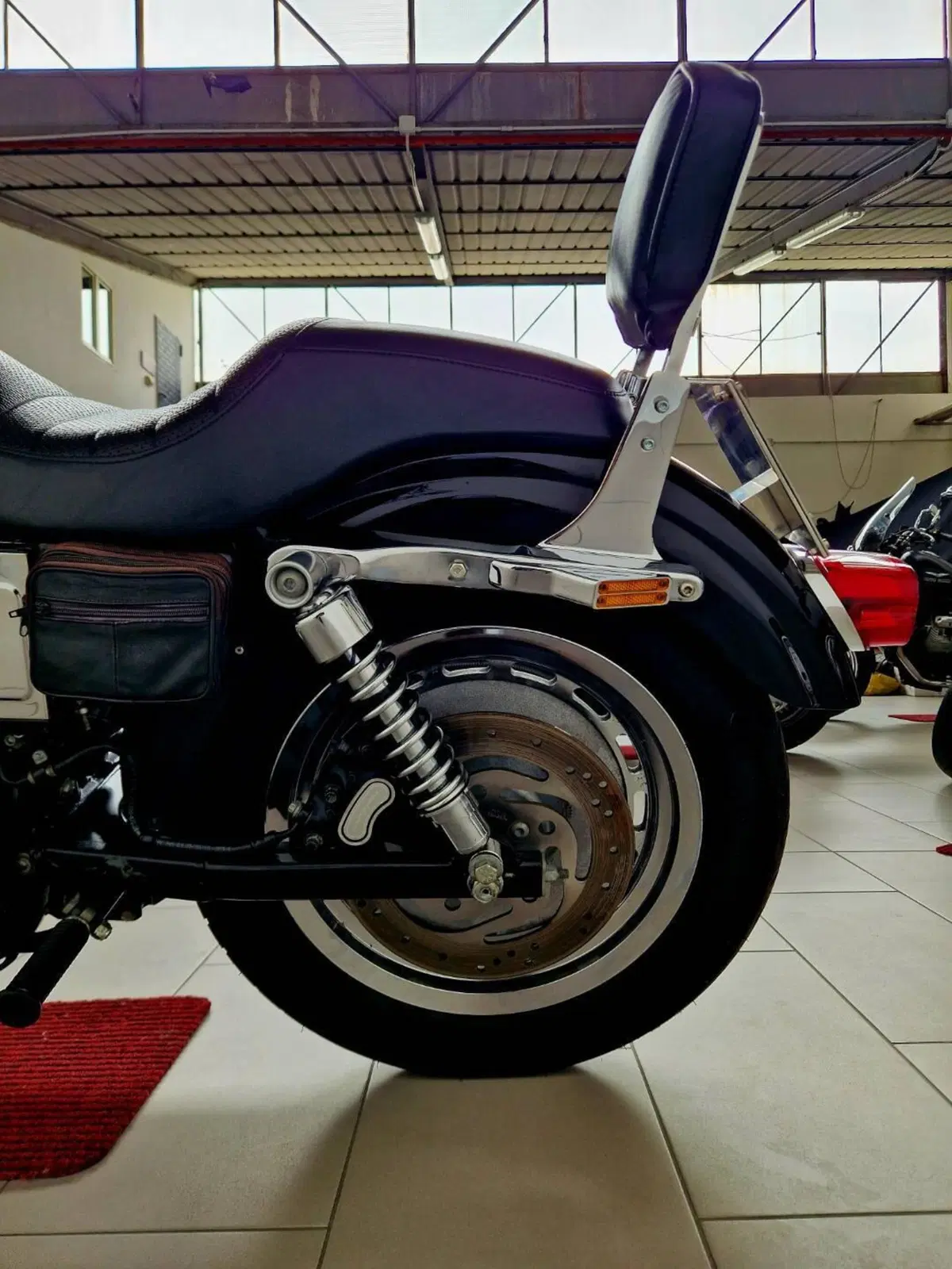 Harley-Davidson 1200 Custom (2001 - 03) - XL 1200C (10)