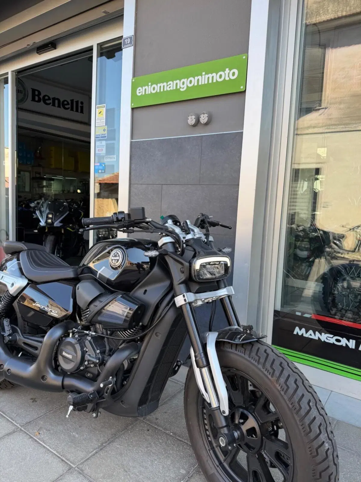 Benelli Leoncino 400 Bobber (2026) (2)