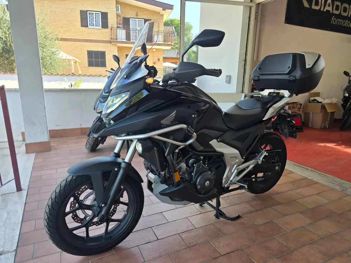 Honda NC 750 X DCT Urban (2021 - 24) (2)