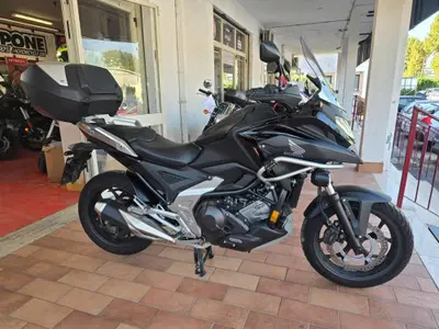 Honda NC 750 X DCT Urban (2021 - 24) usata