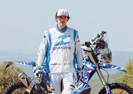 ZX Moto fa sul serio: arriva Tobias Ebster, nel mirino c’è la Dakar 2027