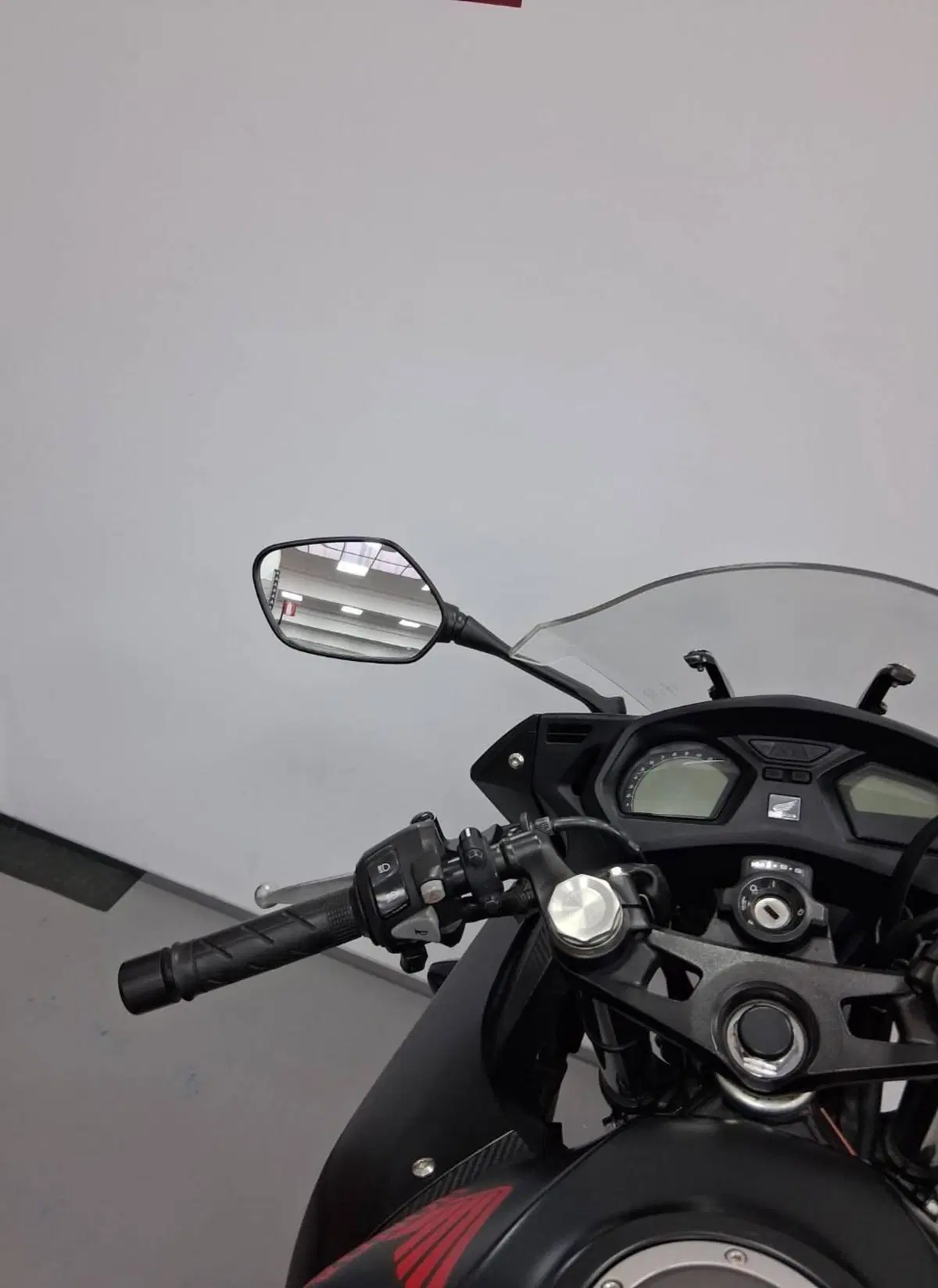 Honda CBR 650 F ABS (2014 - 17) (6)